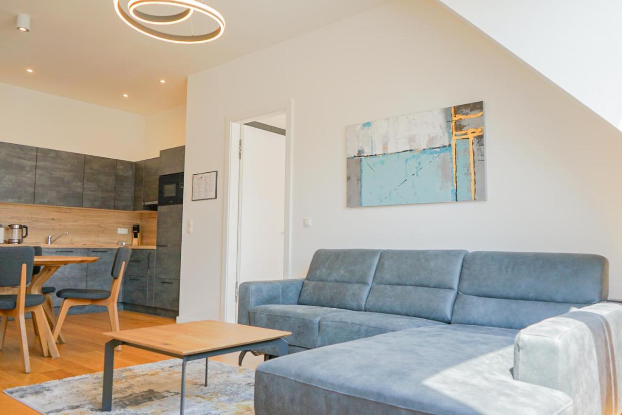 Nadland B61 Wien